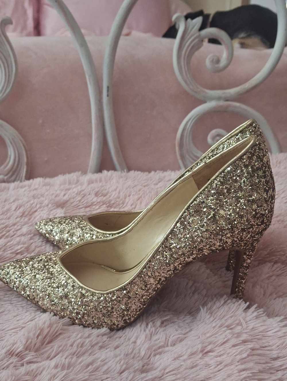 Jessica Simpson Women's Gold Glitter Pointed-Toe 3¾ Inch Stilettos NWOB